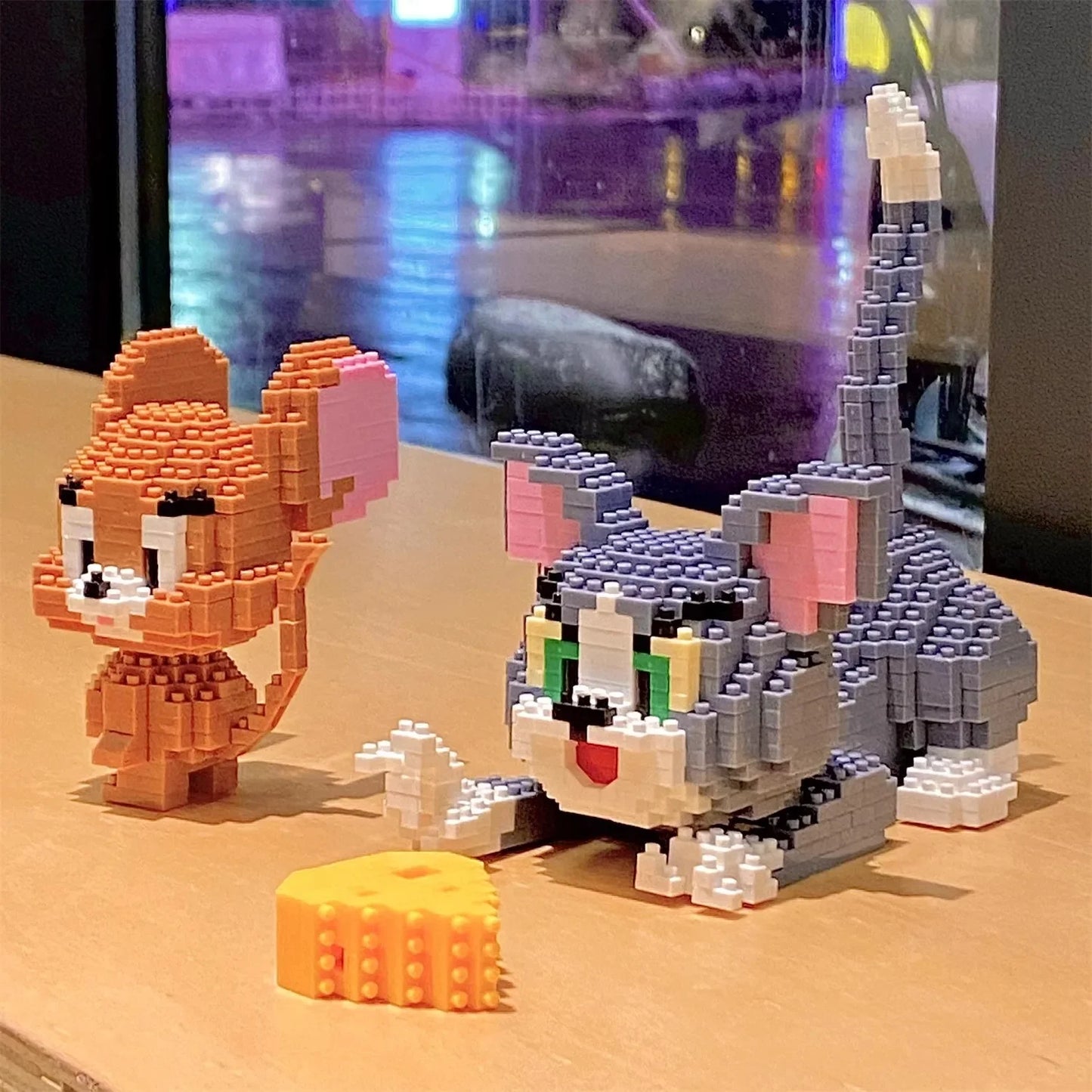 Tom And Jerry Micro Building Blocks Cheese ( plusieurs model disponible dans l'article )