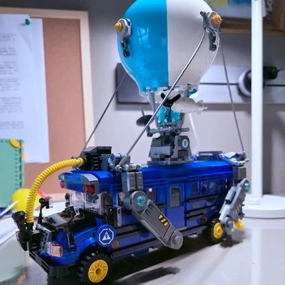 Battle Model Bricks Bus